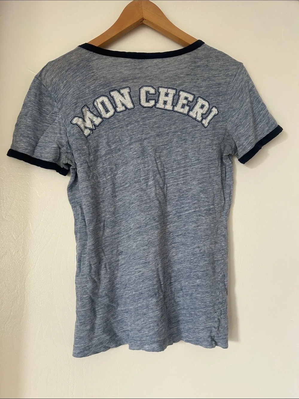Vintage J. Crew “oui” linen ringer tee